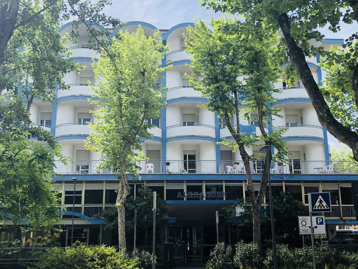 Hotel Alexander San Mauro Mare Buitenkant foto